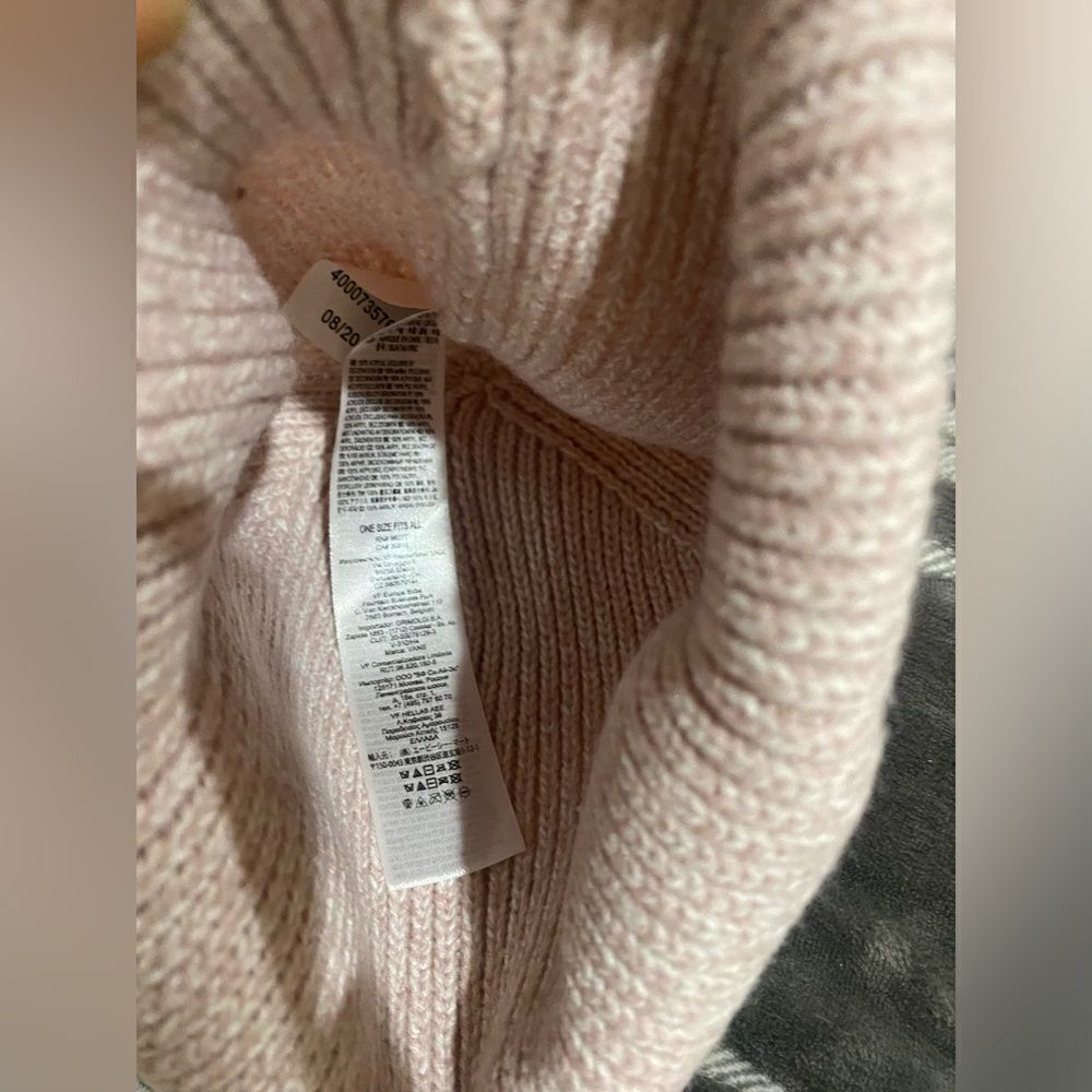 Vans Core Basic beanie in light pink - Picture 6 of 6